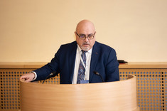 Prof. PRz A. Majka,