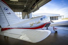 Piper Archer III wzbogacił flotę Ośrodka Kształcenia Lotniczego