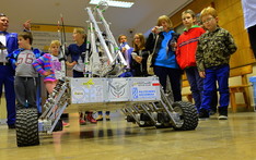 Nocne spotkania z nauką