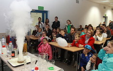 Nocne spotkania z nauką