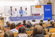 Pokazy chemiczne,