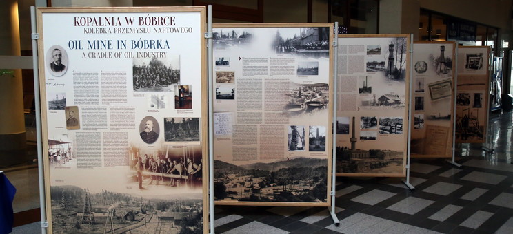 Wystawa o Ignacym Łukasiewiczu na Politechnice Rzeszowskiej