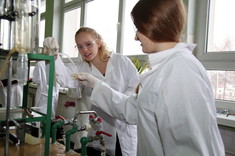 [FOTO, VIDEO] Tysiąc uczniów na seminarium chemicznym w Politechnice Rzeszowskiej