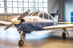 Nowy samolot „Piper” PA-28 wzbogacił flotę Ośrodka Kształcenia Lotniczego