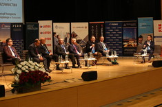 [FOTO] Minister Piotr Naimski otrzymał nagrodę im. Ignacego Łukasiewicza