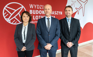 Od lewej: prof. PRz L. Gałda, prof. J. Sęp, prof. PRz A. Dzierwa,