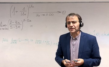 Pilotażowy cykl lekcji online z matematyki i fizyki