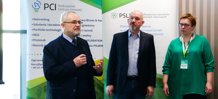 Od lewej: koordynator PSLBiW dr inż. R. Tabisz, prezes PCI J. Kubrak, zastępca koordynatora PSLBiW A. Smyk,