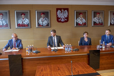 Od lewej: A. Bondyra, prof. P. Koszelnik, prof. PRz I. Włoch, prof. PRz M. Ruszel,