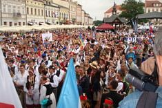 [VIDEO, FOTO] Kolejne dni największego święta polonijnego na świecie