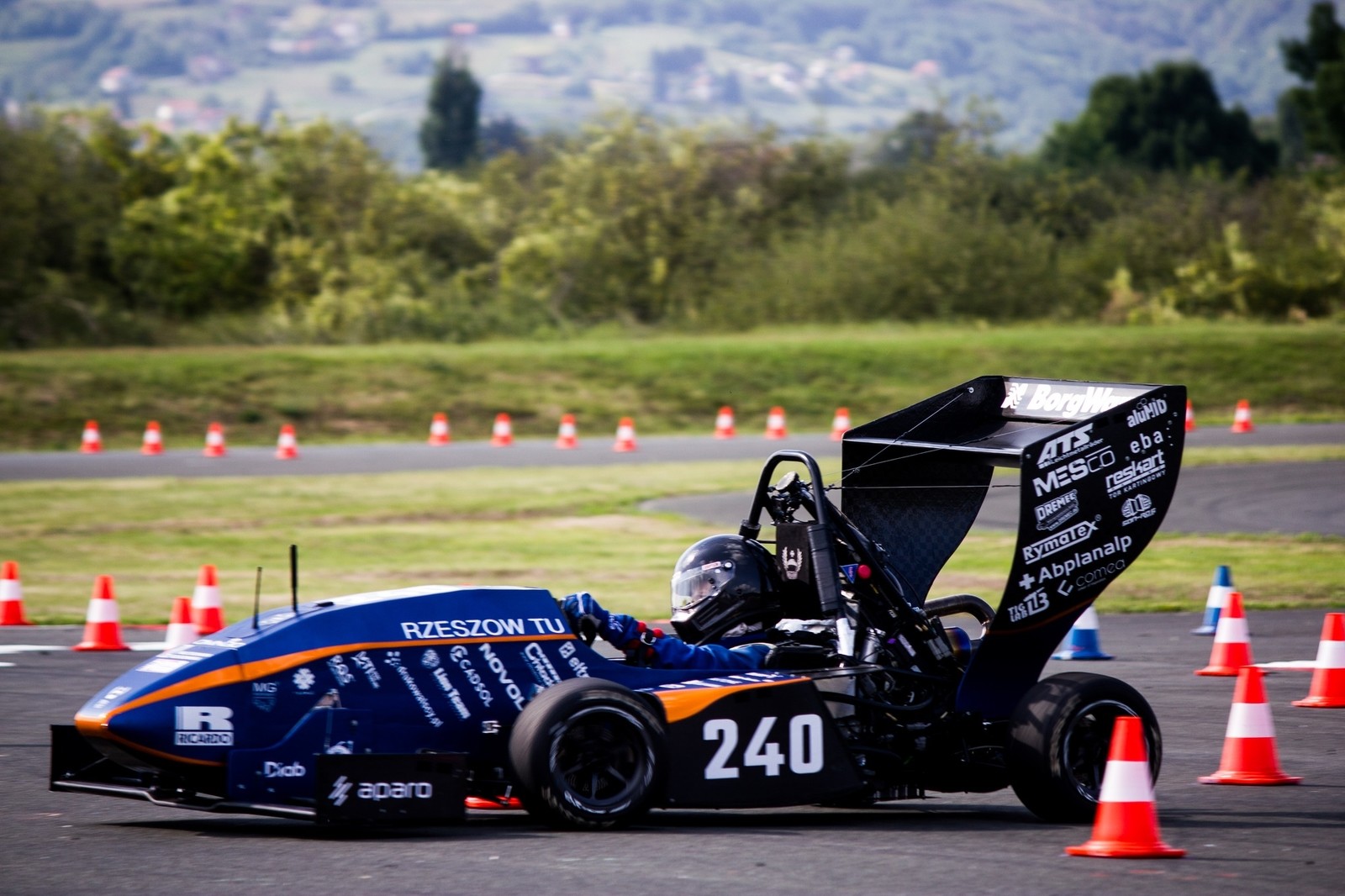 PRz Racing Team na 3. stopniu podium Formula Student Alpe Adria w ...