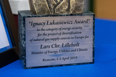 [FOTO] Minister energii i klimatu Danii otrzymał nagrodę im. Ignacego Łukasiewicza