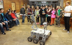 Nocne spotkania z nauką