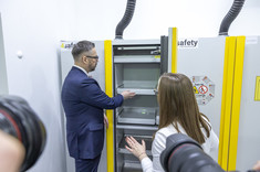 Od lewej: minister M. Kulasek, dr inż. M. Szpiłyk,