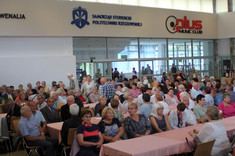 Spotkanie władz uczelni z emerytowanymi pracownikami