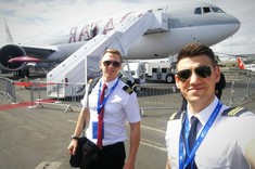 Studenci Politechniki na targach lotniczych w Farnborough