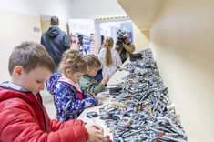 Warsztaty robotyczne Lego zorganizowane we współpracy z Rzeszowską Grupą IT,