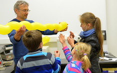 Nocne spotkania z nauką