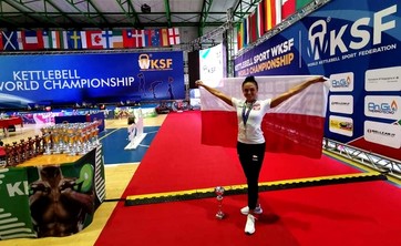 Dr Aneta Przepióra.