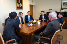 Spotkanie rektora z prezesem polskiego oddziału Samsung Electronics